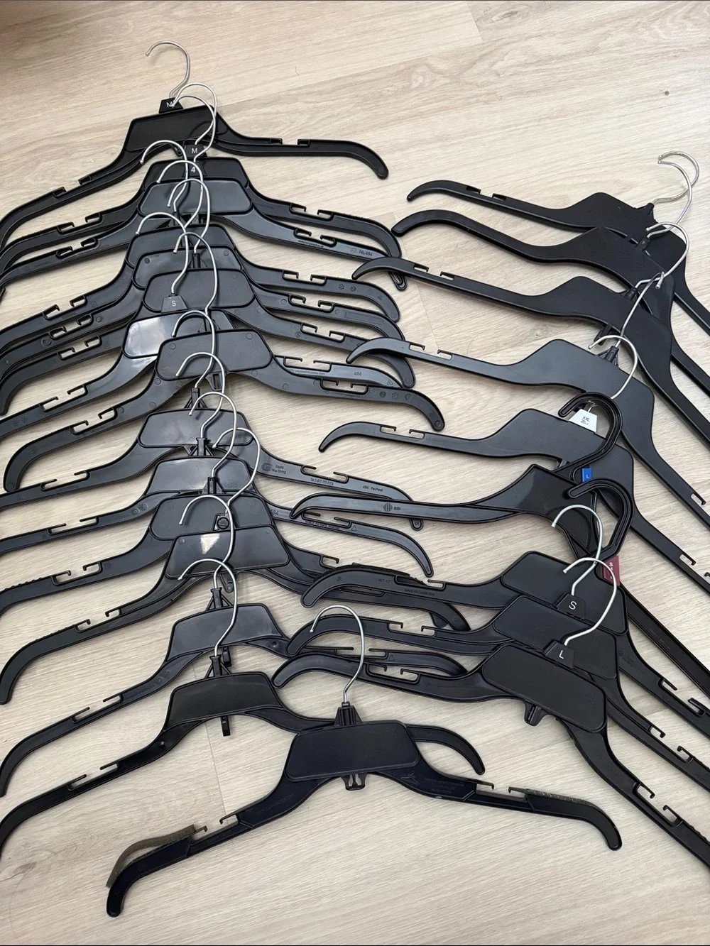 24 Lot of Black Plastic Clothing Hangers - Multipack
